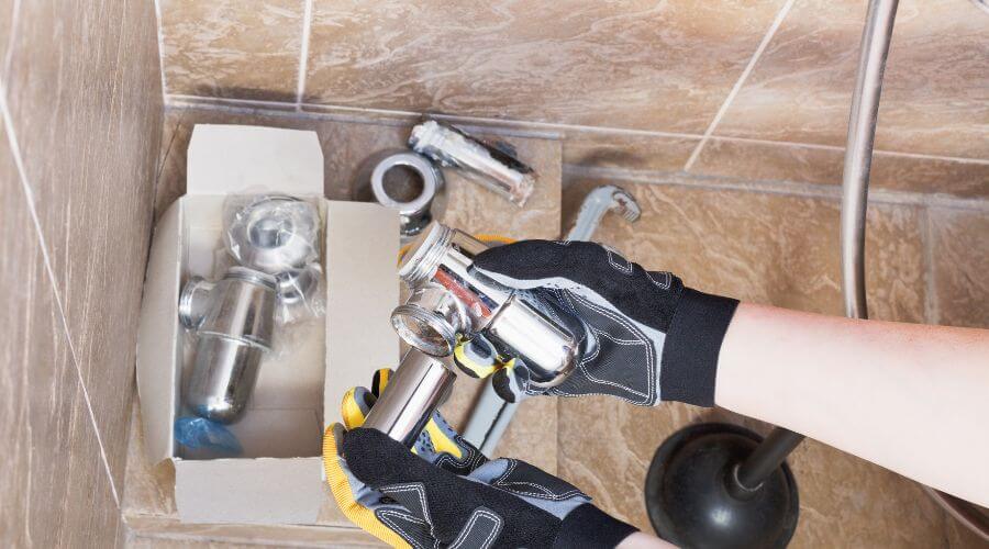 Professional residential roofers in Alvordton, OH
